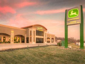 Hiawatha Implement Mound City